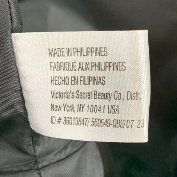 Victoria Secret Women's Fleece Zip Cozy Plush Tote‎ Bag NWT - Picture 10 of 15